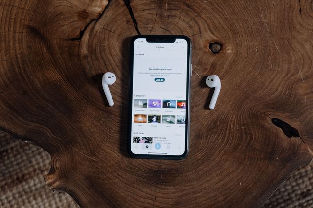 Débuter facilement avec les enceintes bluetooth et objets audio connectés Débuter facilement avec les enceintes bluetooth et objets audio connectés