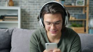 Latence Bluetooth : pourquoi le son arrive en retard